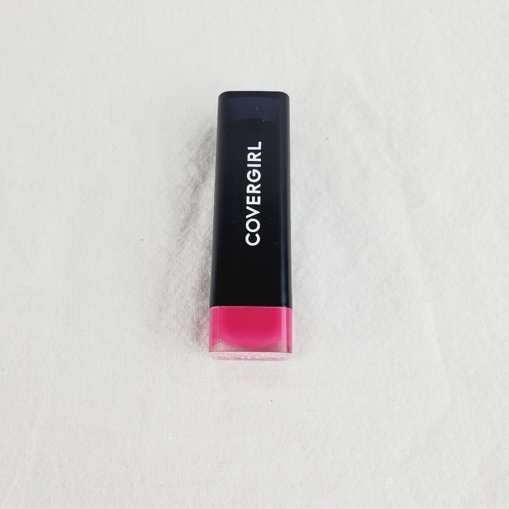 LAST ONE 🔥COVERGIRL Exhibitionist Lipstick Crem 445 just saying - Picture 6 of 8